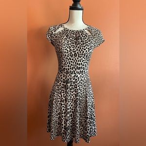🔴 SOLD🔴 NEW Michael Kors Twisted Keyhole Leopard Dress